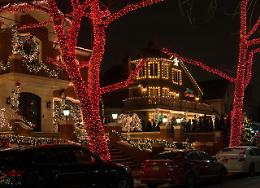 Natale a New York tra luci e solitudine