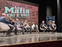 Due giorni di impegno per la legalità: “La mafia si può sconfiggere”. Le foto