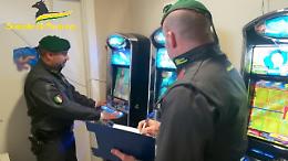 Gioco illegale, scatta il blitz. Raffica di sequestri 