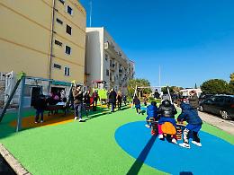 Inaugurata la nuova area giochi di via Cosenza nel quartiere San Paolo. Le foto