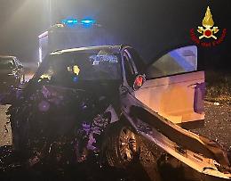 Tragico schianto nella notte, due vittime: un 19enne e un 44enne