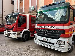 Incendio in un appartamento a Barletta, una persona salvata dai vicini