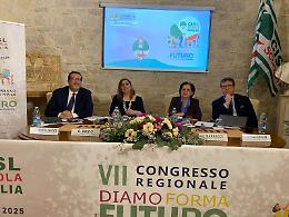 Gianna Guido riconfermata alla guida della CISL Scuola Puglia: “La scuola deve rimettere al centro la persona”