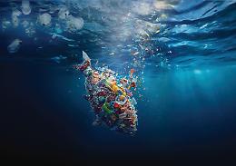 Il mare soffoca nella plastica, ma la scienza risponde: la sfida europea per salvare l’Adriatico e lo Jonio