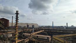 Acciaierie d'Italia, arriva l'ok alla trattativa con Baku Steel. I paletti del sindacato e degli ambientalisti