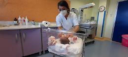 Partorire in anonimato, un percorso sicuro per mamme e neonati. Ecco dove