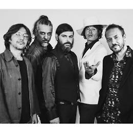 Omaggio ai Fab Four con "London 69 performing The Beatles" 

