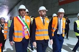 Alta velocità Napoli-Bari, abbattuti gli ultimi diaframmi delle gallerie: "Opera strategica, traguardo sempre più vicino"