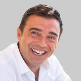 Il Consiglio regionale saluta Donato Metallo: commozione in aula e il ritorno di Sergio Blasi