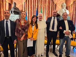 San Nicola 2025, Bari si prepara al Corteo del ricordo. Antonella Ruggiero madrina d’eccezione