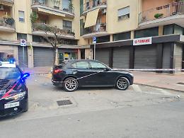 Boato all'alba, assalto al Postamat: il colpo fallisce. Tre arresti e un ricercato