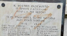 Oltraggio alla memoria: svastica delle SS sul monumento ai Caduti nel Salento. Le foto