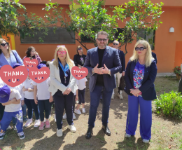 A Taranto le radici della parità si piantano tra i banchi di scuola. Le foto