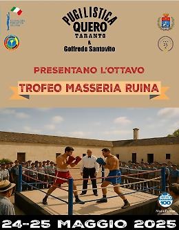 La grande boxe con il trofeo Ruina