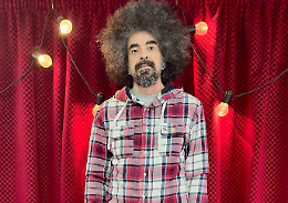 Caparezza annuncia il suo tour "LIVE 2026": Lecce e Bari tra le tappe