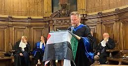 Laurea honoris causa a Don Angelo Cassano: “Un uomo che ha fatto dell’inclusione la sua missione”