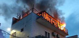 Appartamento in fiamme, fratello e sorella trovati carbonizzati. Le indagini