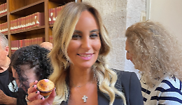 Ecco il “Divinotto”, il pasticciotto dell’inclusione dedicato all’associazione Divine del Sud. Le foto