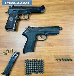Pistola e munizioni, arrestato un cinquantunenne