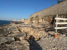  Bandiera Blu, ma le spiagge libere sono nel degrado: l’accusa di Azione. Le foto