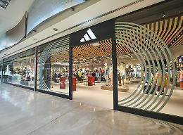 Tre nuove aperture per Rino Petino Retail: Mango, Adidas e Carpisa rafforzano la rete commerciale. Le foto