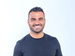 Marco Bazzoni in "BAZ Live 2025" alla rassegna "A cena col comico"