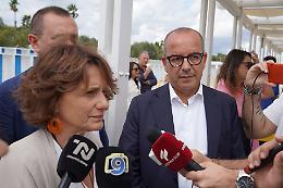 Azione si prepara alle regionali: «Pronti a sostenere Antonio Decaro». Le foto