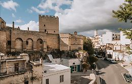 Centro storico isolato, telefoni e internet fuori uso da giorni