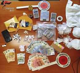 Tre giovani arrestati per spaccio: sequestrati hashish, cocaina e contanti