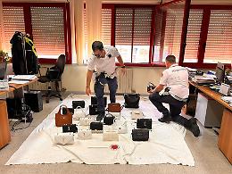 Borse contraffatte sequestrate al mercato della Salinella