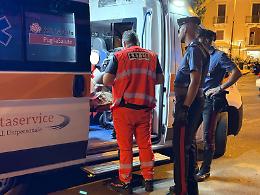 Lite su un autobus in piazza Castello, intervengono Carabinieri e 118