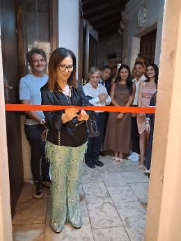 Carovigno ricorda Giuseppe Colucci, al Castello Dentice di Frasso la retrospettiva “Luce Interiore”