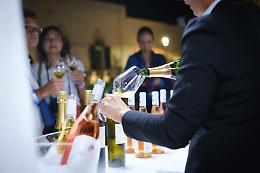 Valle d’Itria Summer Tasting, Martina Franca celebra le eccellenze di vino e olio pugliese