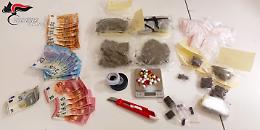 Arrestato 26enne per droga: in casa trovati marijuana e hashish