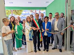 La scuola “Monterisi” rinasce dopo i lavori di messa in sicurezza ed efficientamento. Le foto