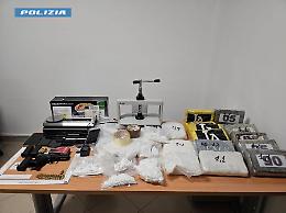 Fiumi di droga dal Barese al Salento, sequestrata coca e armi