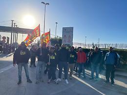Lo stop degli ex Ilva: sciopero Usb blocca nave con oltre 82 mila tonnellate di fossile
