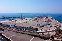 Taranto hub nazionale per l’eolico offshore: il Ministero ufficializza il decreto, via libera allo sviluppo del porto jonico