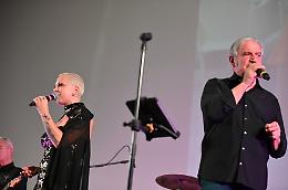 Giada Capraro e Monteduro in concerto a Sava: note e solidarietà per ricordare Mary Catalano