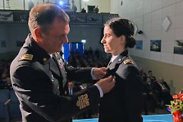 Scuola di volo: al 61° Stormo di Galatina consegnati i brevetti di pilota militare a 22 allievi. Le foto 