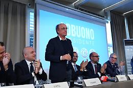 Il centrodestra lancia la corsa di Lobuono: sanità al centro, unità di coalizione e stop ai transfughi. Le foto