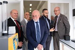 Presentato il nuovo laboratorio per il monitoraggio della qualità dell’aria. Le foto

