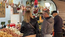 Sopralluogo alla ex Manifattura Tabacchi: via ai lavori urgenti per mettere in sicurezza il mercato