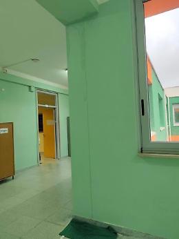 Infiltrazioni d’acqua alla scuola Monterisi: Francesco Spina attacca l’amministrazione