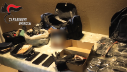 Arrestato un latitante esponente della Sacra Corona Unita