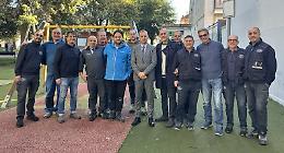 Per le strade si sente già il Natale: partiti i lavori per le luminarie in città