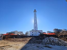 San Cataldo, il nuovo waterfront prende forma: proseguono i lavori tra scalinata, verde e impianti sportivi