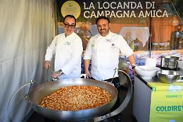 I 15 anni Unesco della Dieta Mediterranea: il Villaggio Coldiretti diventa capitale del cibo sano. Le foto