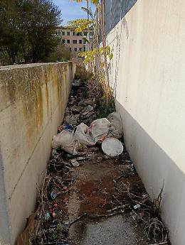 Salinella, quartiere invaso dai rifiuti. Insorge l'Osservatorio