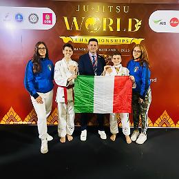 Arti marziali, i giovani tarantini conquistano Bangkok 